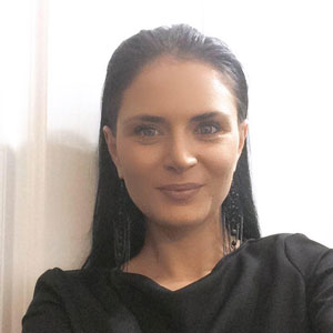 Picture of Lrisa Zold